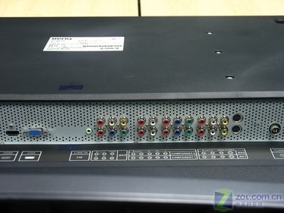 三組色差一組HDMI 明基42液晶13999元，多媒體娛樂(lè)新選擇